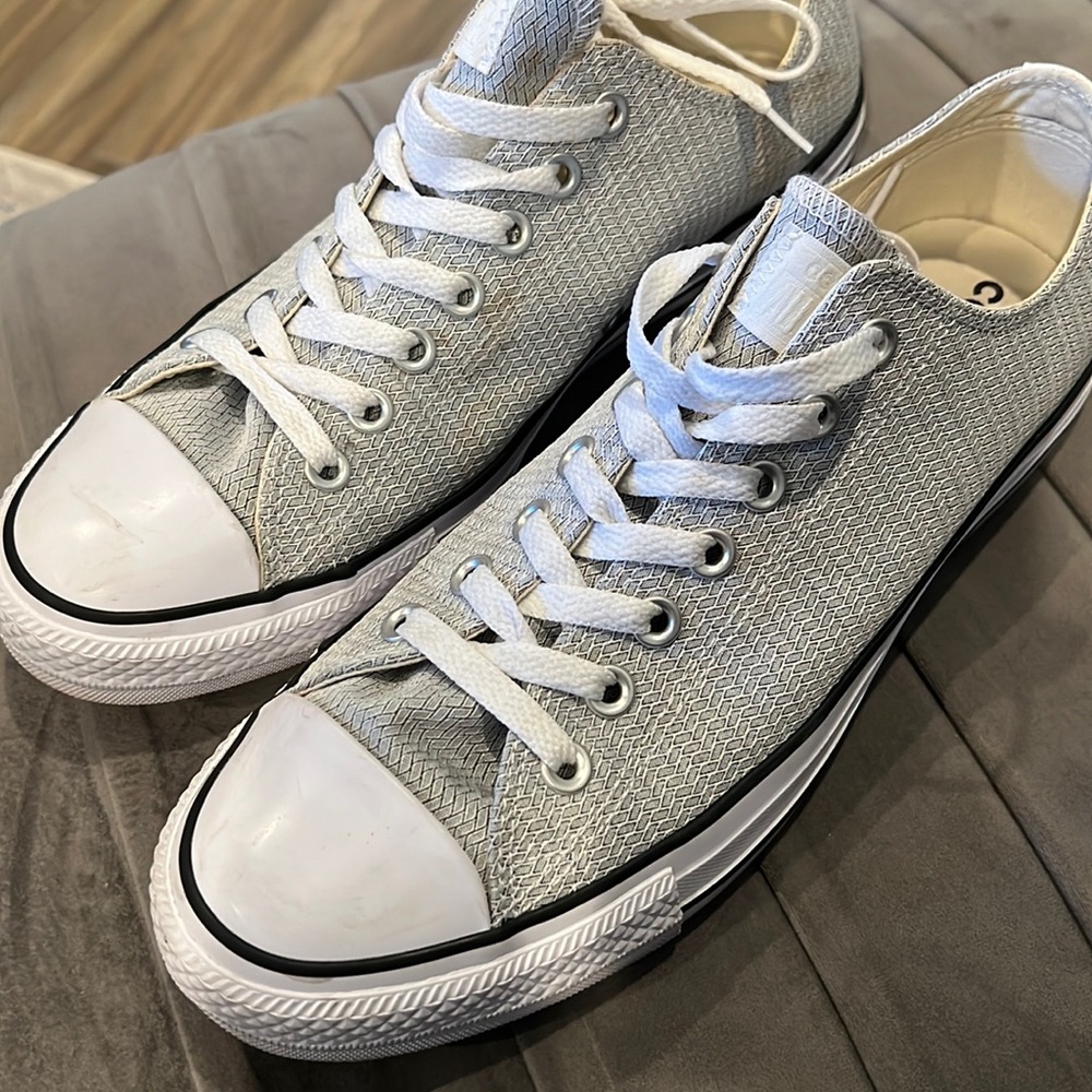 Mens converse sneakers